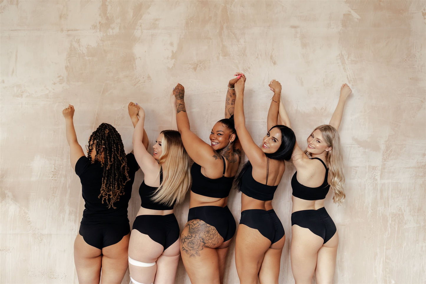 NIXI Body Leak proof underwear knickers for heavy periods and bladder leaks Group shot