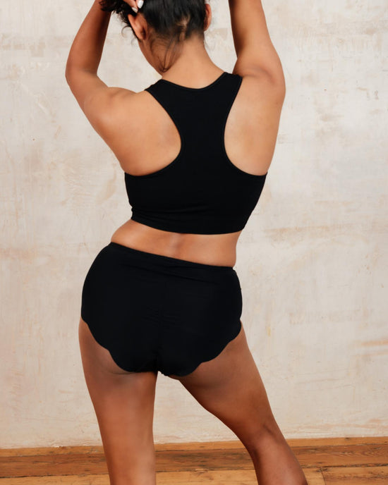 NIXI Body Coni Sporty High Waist Black Knickers absorbent discreet no vpl light period little bladder leaks 10ml 2 tampons